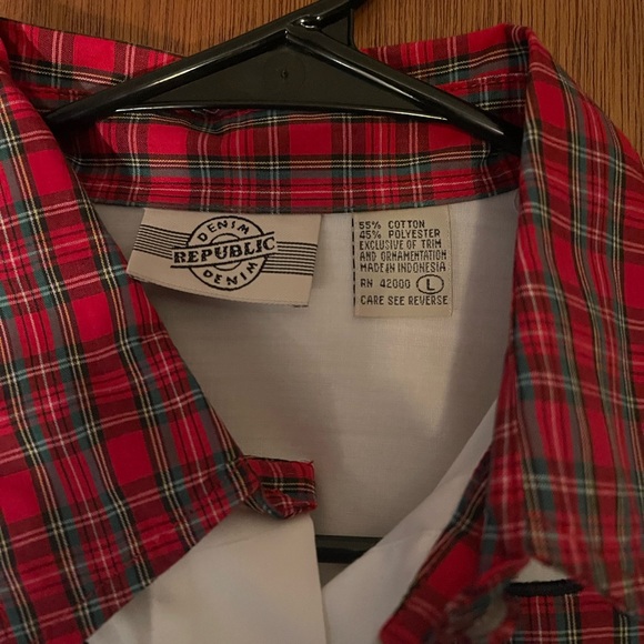 Denim Republic Vintage Ladies Button Down Shirt plaid Scottie Dogs. Sz Large - Picture 3 of 4